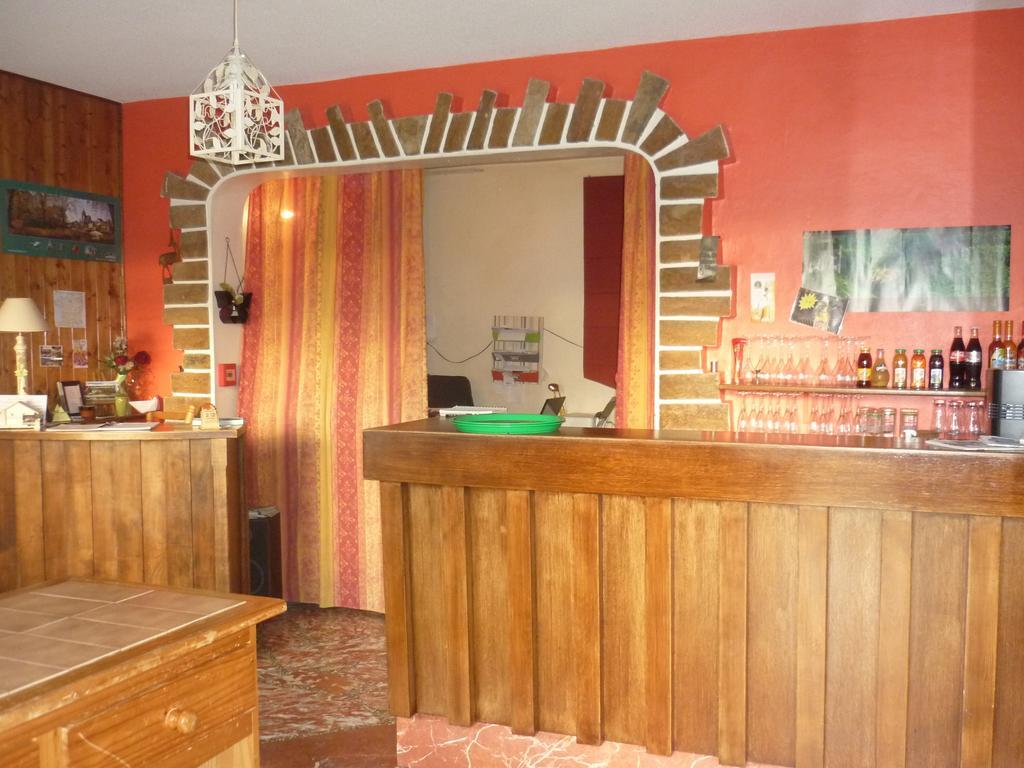 Hotel Restaurant La Chaumiere Du Lac Clairvaux-les-Lacs Esterno foto