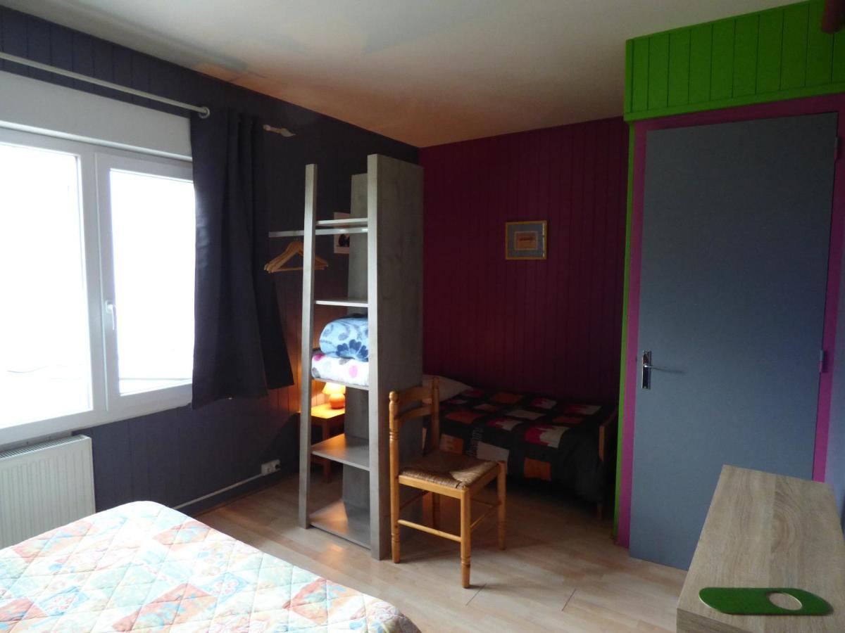 Hotel Restaurant La Chaumiere Du Lac Clairvaux-les-Lacs Esterno foto