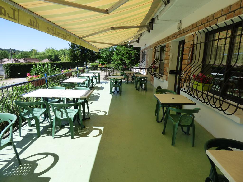 Hotel Restaurant La Chaumiere Du Lac Clairvaux-les-Lacs Esterno foto
